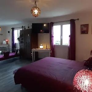 La Clé Des Anges Avec Piscine Chauffée Egliseneuve-pres-Billom