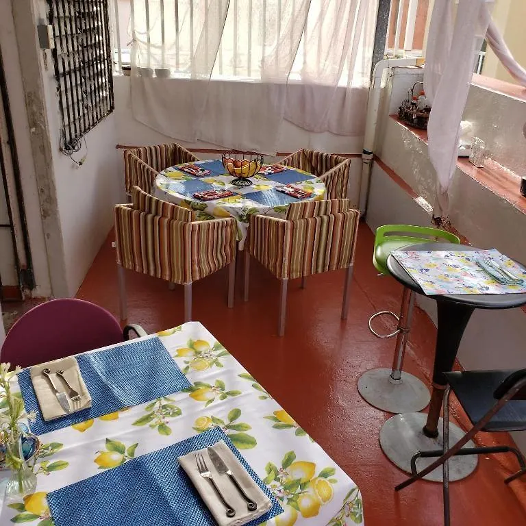 Denizens By Tripgogo Apartman San Juan